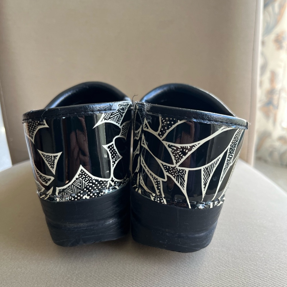 Dansko Clogs - Picture 3 of 9
